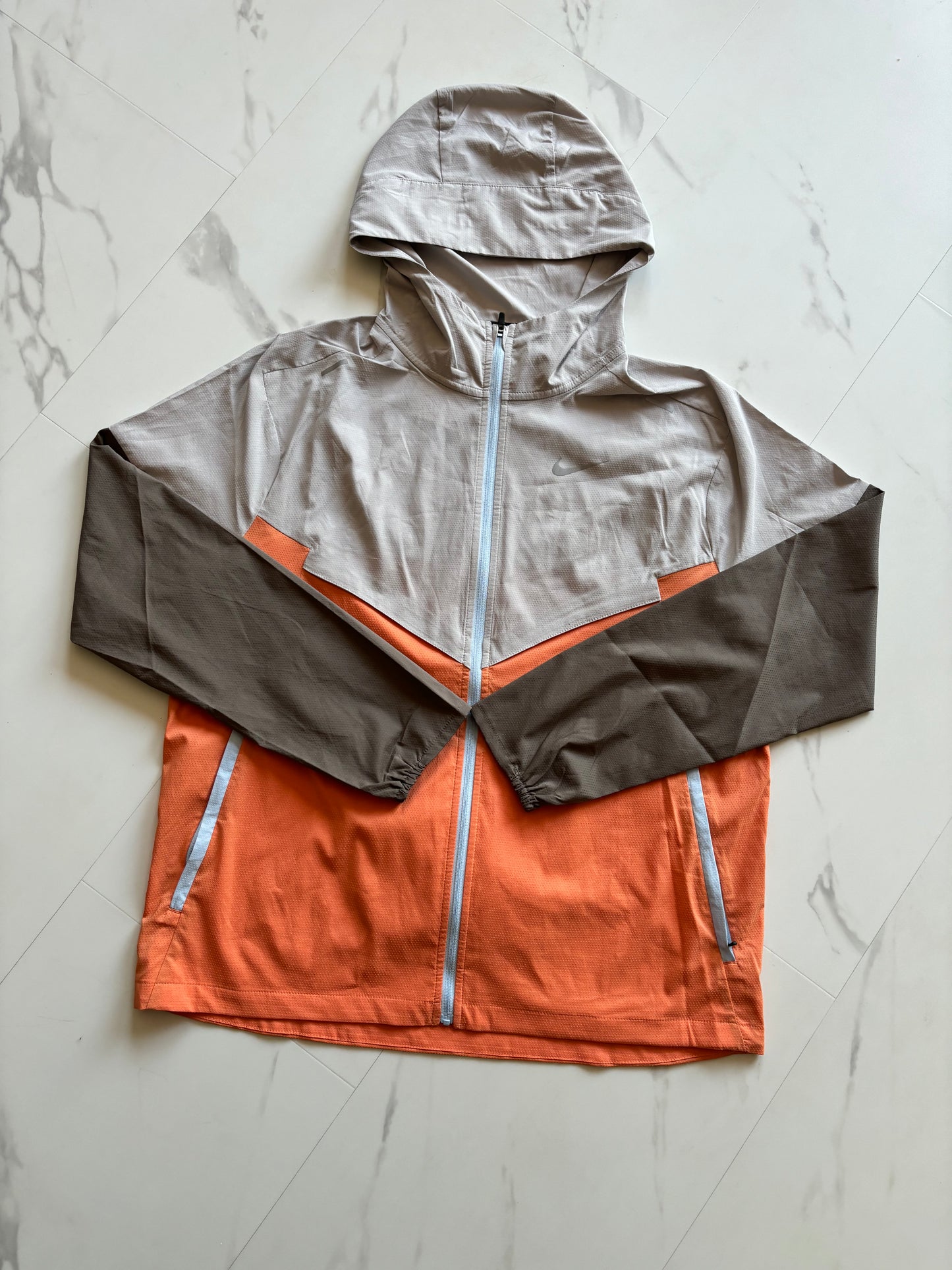 Nike windbreaker