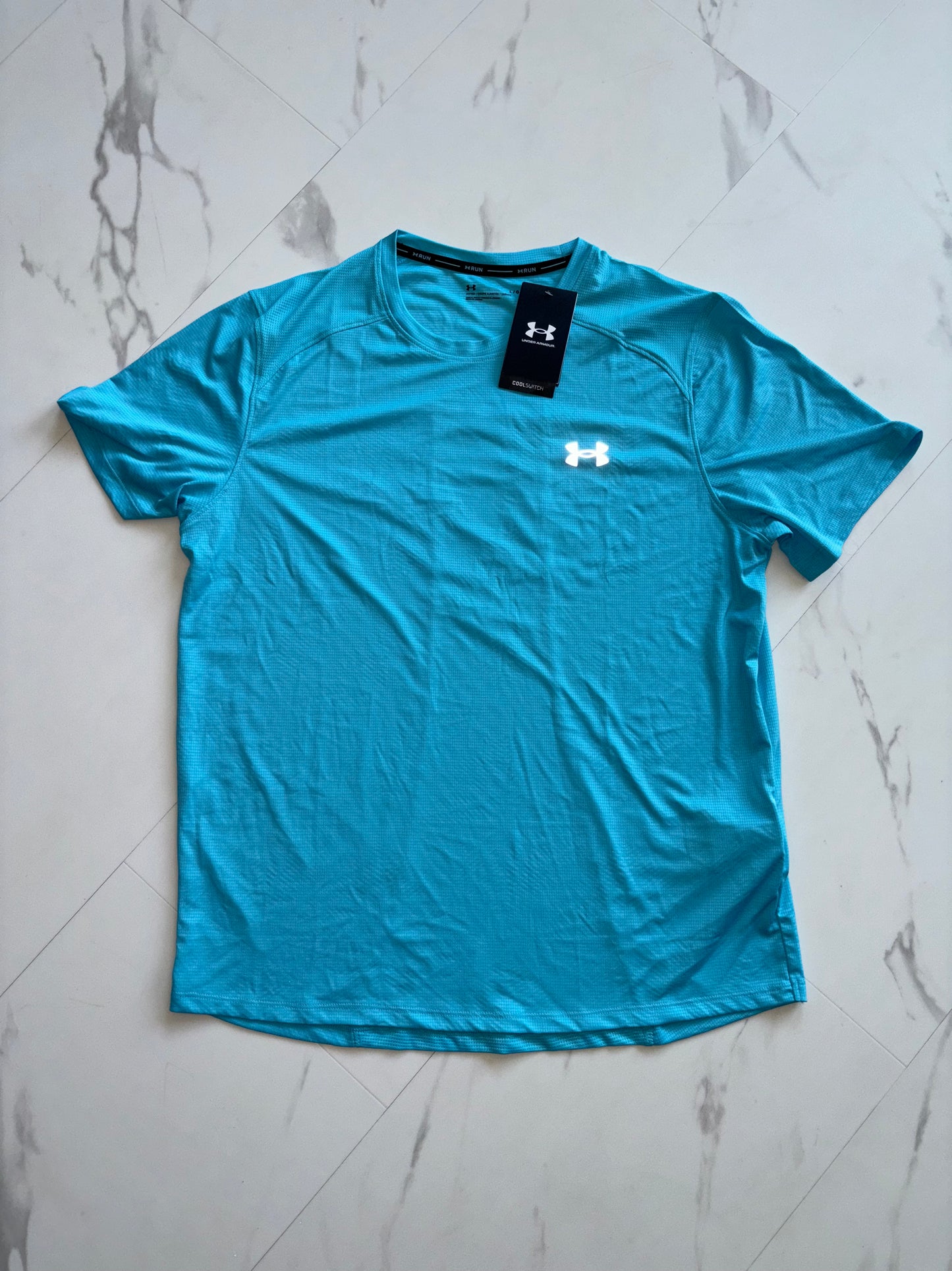 Underarmour tee